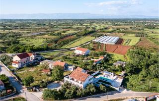 Nice Apartment In Prkos With Wifi - 9