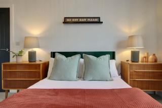 Clover lodge Portsmouth luxury home with off road free parking - 8