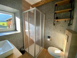 Cozy Saalfelden Stay Mountain Panorama - 2