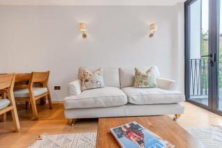 Contemporary 2BR duplex with a patio in Chelsea - Londra - 9