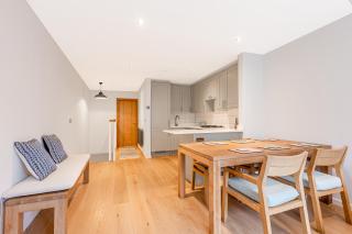 Contemporary 2BR duplex with a patio in Chelsea - Londra - 3