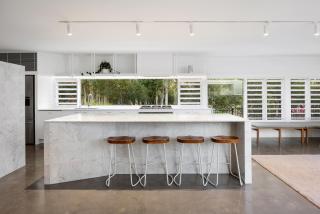 The Luxury White House - Peregian Springs - 1