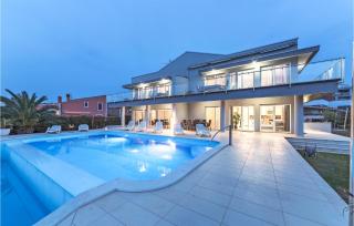 Nice Apartment In Banjole With Wifi - Banjole - 1