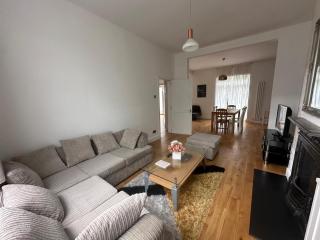 Luxurious Living 4 Bedroom Home - Londen - 8
