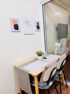 1-BR Condo with Pool & Skyline Views in Pasig - Manila - 3