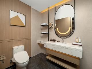 Holiday Inn Kunshan East by IHG - Kunshan - 1