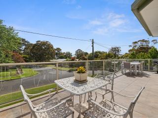 Sunshine on Gordon - Inverloch - 0