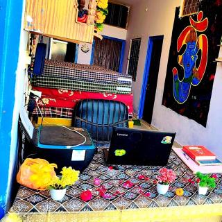 Veera's Hostel - Pushkar - 1