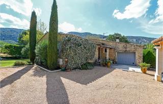 Stunning Home In Maubec With Wifi - Maubec - 9