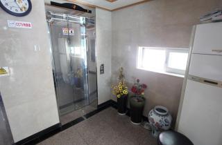 Happy Hotel - Jeju - 8