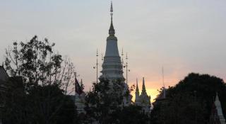 Hotel Zing Phnom Penh - Phnom Penh - 4
