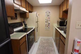 Entire 1 BR Condo- Near Anschutz, UC Health, DIA- In-Unit Washer Dryer- Seasonal Discounts! - 4