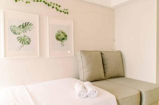 Simple and Cozy Living Studio Room at Poris 88 Apartment By Travelio - Tangerang - 6