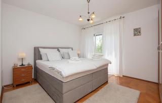 Three-Bedroom Holiday Home In Vinjani Donji - Donji Vinjani - 7