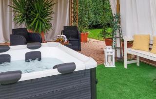 1 Bedroom Cozy Apartment In Massarosa - 1