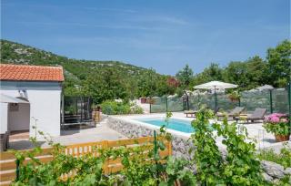 3 Bedroom Cozy Home In Duge Njive - Duge Njive - 8