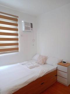 Bali inspired 2 bedroom in Lipa netflix pool and parking - - 3
