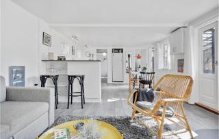 Two-Bedroom Holiday Home In Ronne - Rønne - 7