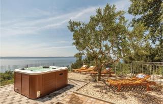 Two-Bedroom Holiday Home In Podgora - Podgora - 5