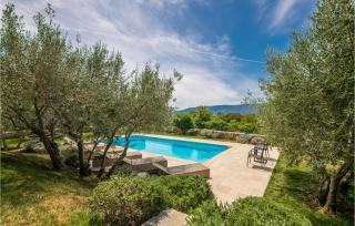 4 Bedroom Cozy Home In Linardici - Linardići - 1