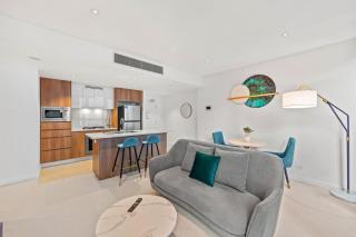 Brisbane Skytower by CLLIX - 1