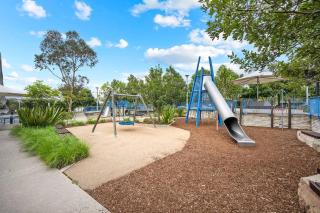 Cozy 1BR & Study Retreat with Outdoor Pool in MQ - 9