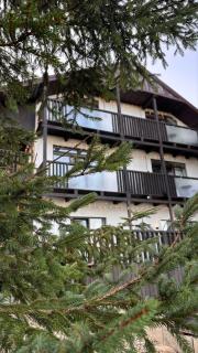 Aparthotel "Mayak Yablunytsia" - Yablunytsya - 0
