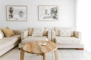 Bright & Cosy 2 Bed, 2 Bath Apartment, With Pool - Tweed Heads - 6