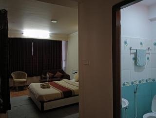 Hotel Pristine - Kathmandu - 3