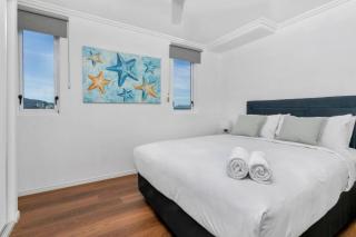 Easy Coastal Living in Cairns with Rooftop Pool - 7
