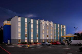 Comfort Inn & Suites - Staunton - 6