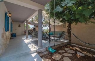 Four-Bedroom Holiday Home In Zdrelac - Ždrelac - 7
