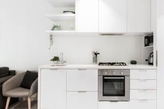 La Trobe Gem - Apartment with Parking & Huge Private Deck - Melbourne - 9
