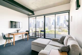 Coventry Classic Southbank Retreat w Pool Spa - Melbourne - 7