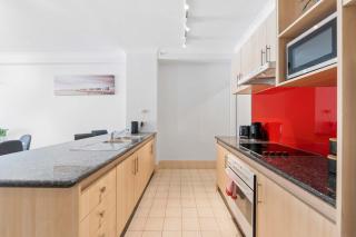 Convenient East Perth Stay with Free Parking - Perth - 1