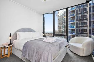 Perfectly Styled Urban Retreat in Southbank - 6