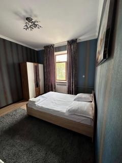 Комфортабельная 3-х комн квартира - 6