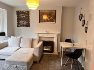 One Bedroom Apartment- BEC Chambers LS - 5