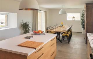 Lovely Home In Guisseny - 5