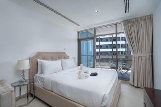 Wonderful Studio near Golf Course at The Spirit Tower in Sports City - Dubai - 8