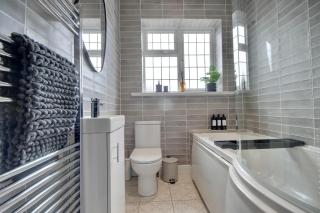 Clover lodge Portsmouth luxury home with off road free parking - Portsmouth - 3