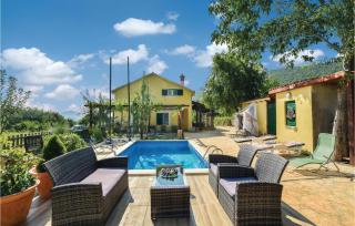 Three-Bedroom Holiday Home In Dicmo - Jadrići - 0