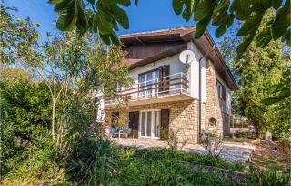 Nice Apartment In Premantura With Wifi - Premantura - 0