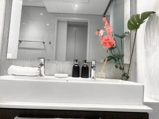 Sandton Skye luxury hotel - 6