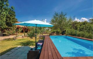 Nice Home In Ledenice - 2