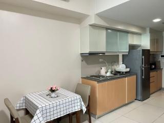 BGC One Uptown - Manila - 9