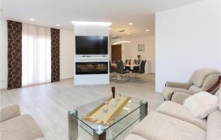 Amazing Home In Kastel Stafilic - Plano - 7