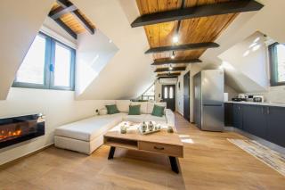 Roof Mountain Top - - 9
