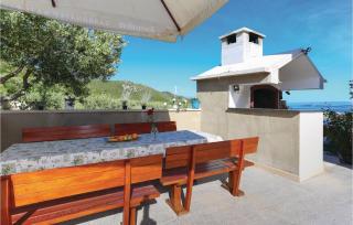 Amazing Home In Kastel Stafilic - Plano - 3