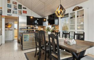 Amazing Home In Tranekær With Wifi - 4
